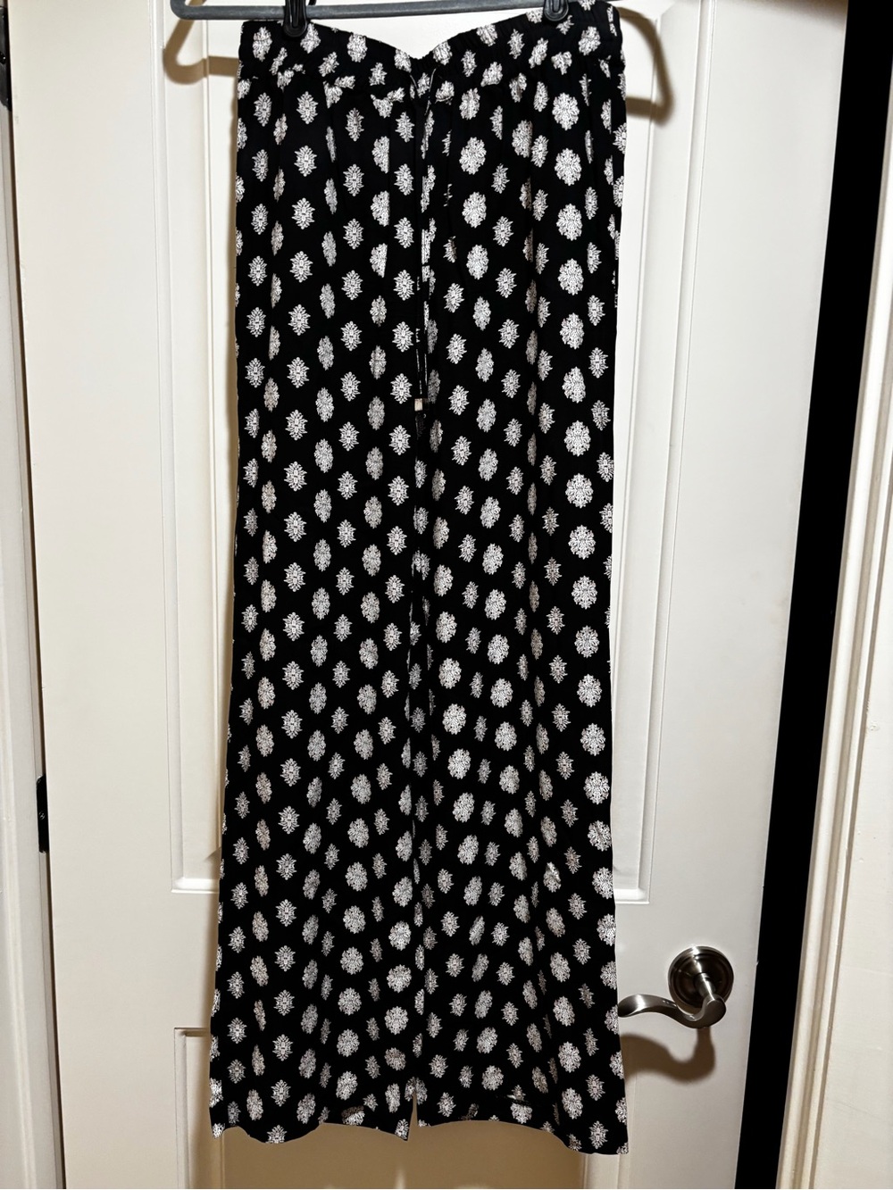 Artisan Ny Black Floral Print Wide-Leg Pants